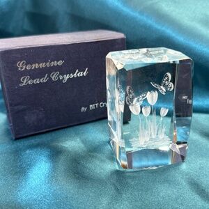 Genuine Bit Crystal  3-D Laser Etched  Butterflies and Flowers Paperweight 3.25"